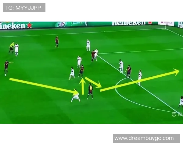 广州足球队防反战术解析与实战应用深度分析